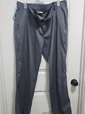 Nike Men's Gray Straight Chino Pants